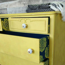 Load image into Gallery viewer, Chalk Based Paint - Sunflower
