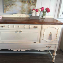 Load image into Gallery viewer, Chalk Based Paint - Vintage Cream
